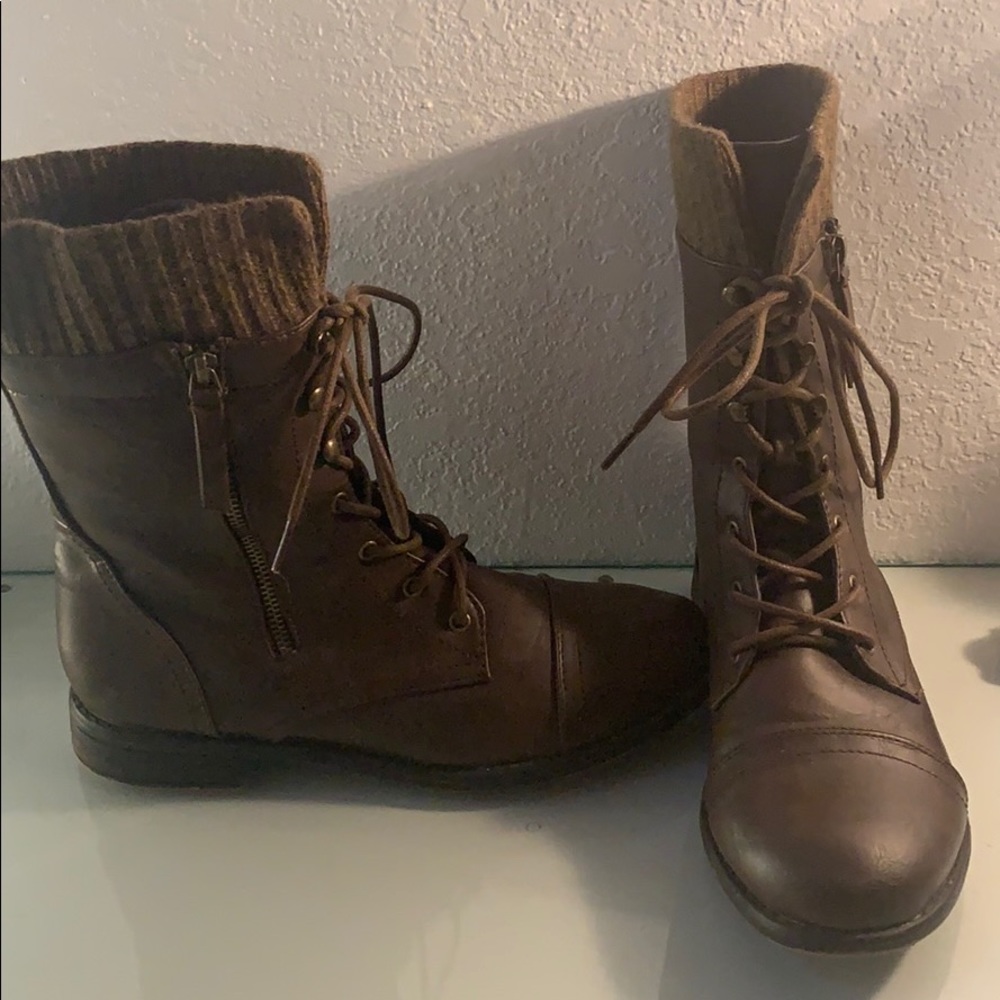 Lace up combat boots